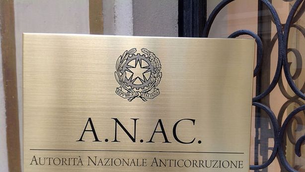 Lotta alla corruzione: denunciare i corrotti è possibile, riservatamente