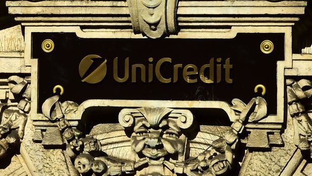 Unicredit: utili meno peggio del previsto