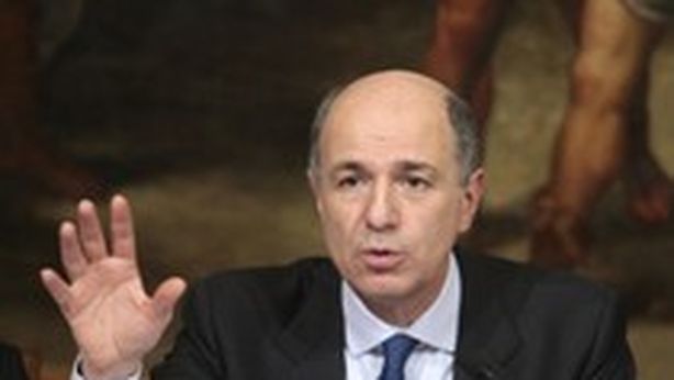 Passera lancia alert Fiat. E non esclude candidatura elezioni