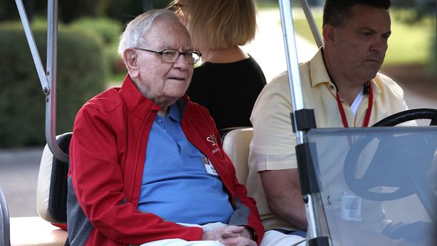 Warren Buffett investe in Capital One e cede quattro titoli
