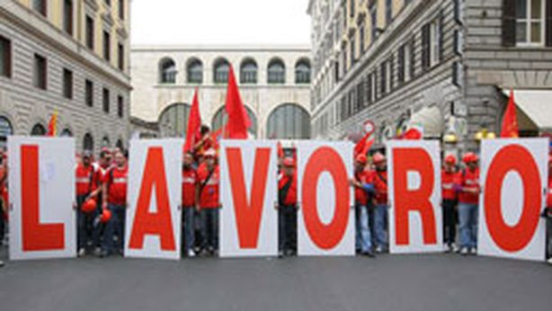Italia: disoccupazione al record, balza all’11,7%