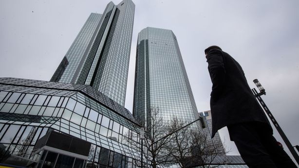 Deutsche Bank guadagna 3 miliardi con derivati sul debito italiani