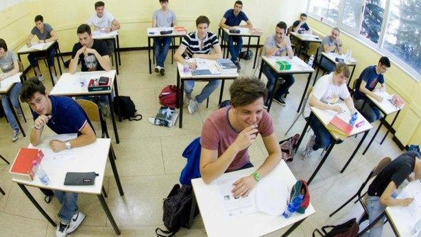 Scuole: sbloccati i fondi per abbonamenti a giornali, contributi fino al 90% della spesa