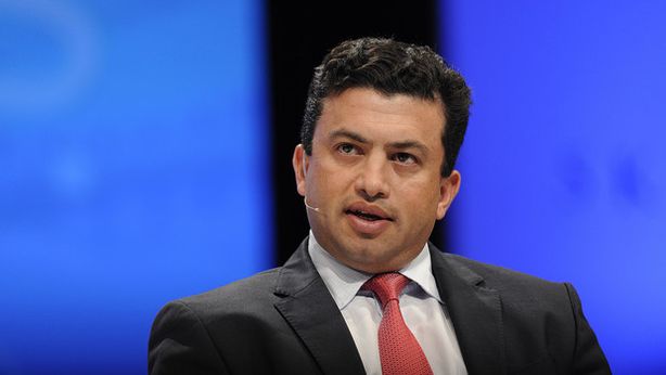 La Cina rallenta. E l’ex trader di UBS scommette contro due valute