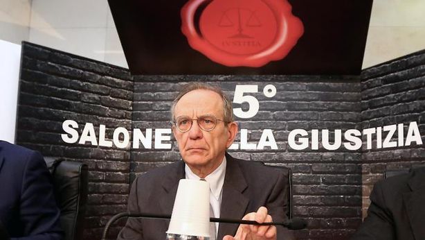 Buco da 16,6 miliardi. Fonti: “rimborsi pensioni non per tutti”