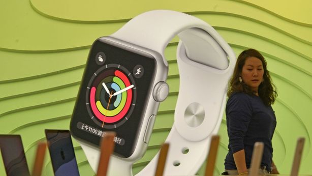 Smartwatch: la Germania li vieta ai bambini