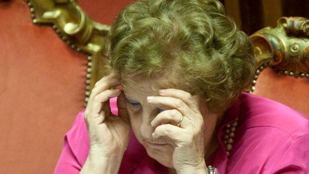 Cancellieri: “fiducia o me ne vado”. Letta dalla sua parte