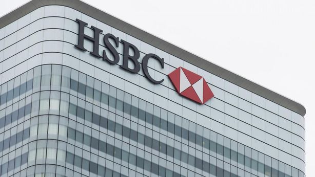 HSBC: utili 2023 oltre $30 miliardi, ma sotto stime. Titolo sotto pressione alla borsa di Hong Kong