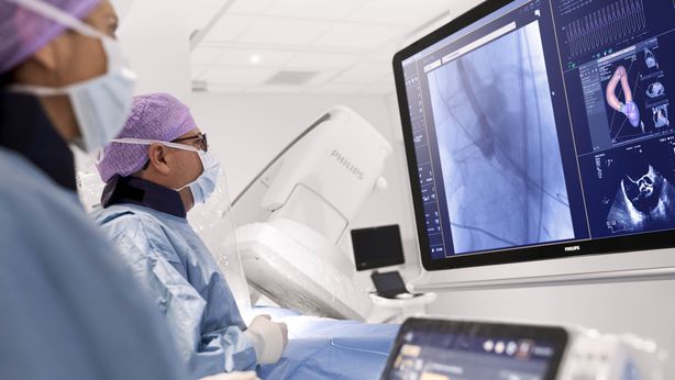 Philips taglia stime di crescita, pesa la Cina