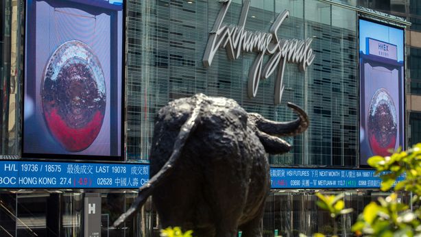 Borsa Hong Kong: indice Hang Seng -14% nel 2023. Capitalizzazione erosa di oltre $520 miliardi
