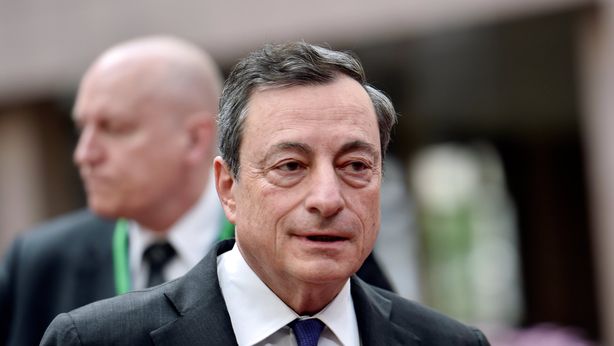 Bce studia regole più soft per acquisto di bond, spread giù