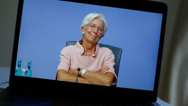 Bce taglia i tassi di 25 punti base