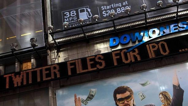 Twitter: esordio tra un mese a Wall Street, snobbato Nasdaq