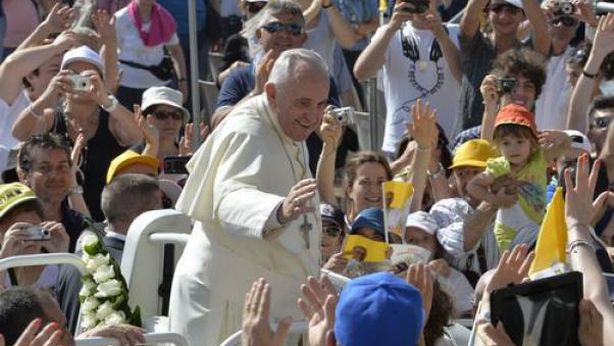 Papa Francesco: “Non si può perdere una generazione”
