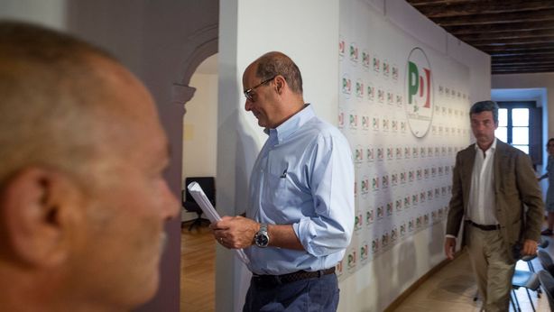 Crisi governo: Pd apre a Conte bis se saltano alcuni ministeri