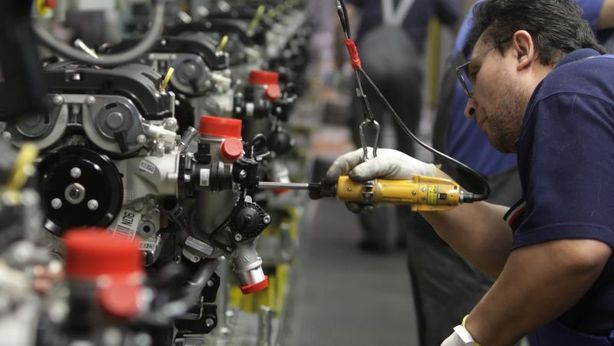 Pil Italia: si interrompe contrazione durata due anni