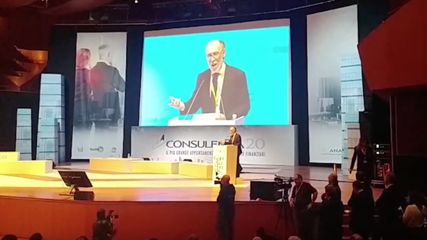 “L’ultima” Consulentia di Maurizio Bufi: il discorso finale (VIDEO)