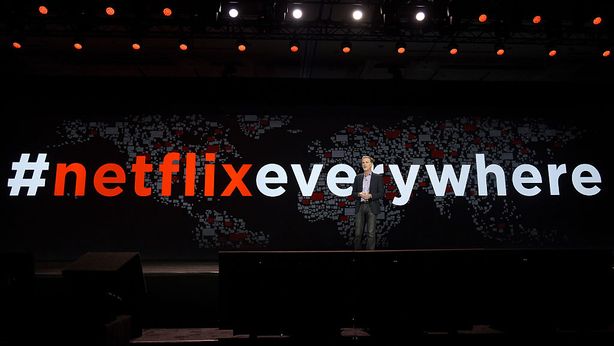 Netflix sbarca nel pacchetto Sky TV: via a mega alleanza in Europa