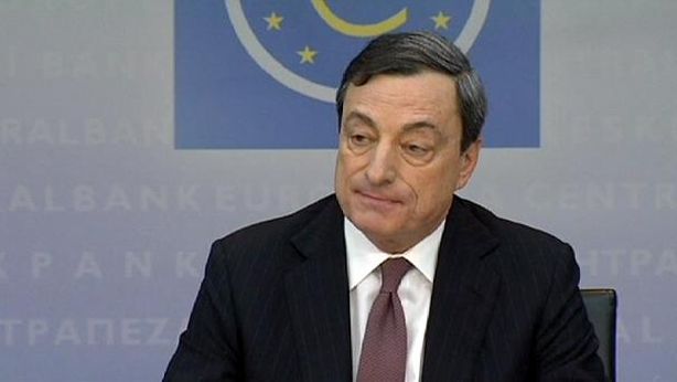 Euro succube dei rumor, da Bce stimoli anti deflazione da 1 trilione?
