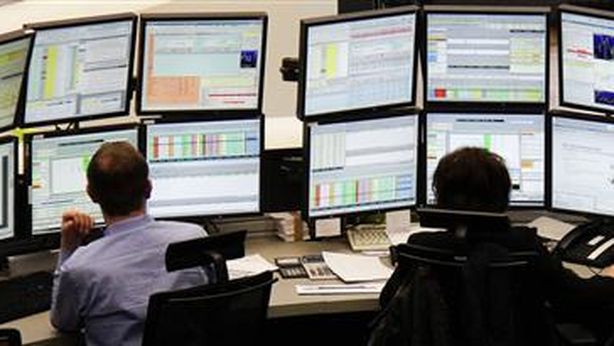 Borsa Milano +3%, azionario e spread scollegati da realtà