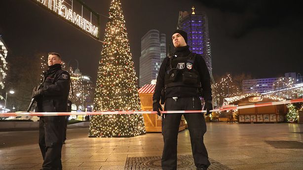 Attentato Berlino: ricercato tunisino era sotto sorveglianza da anni