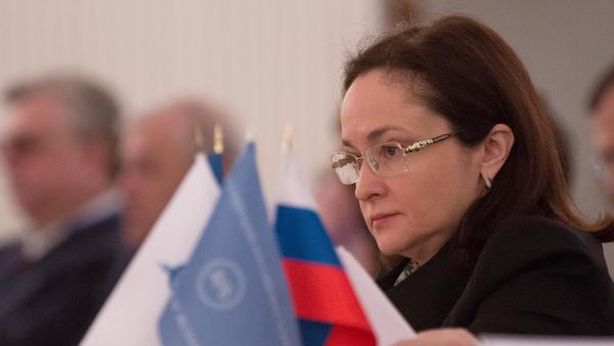 Russia taglia i tassi più del previsto