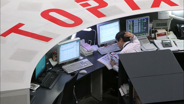 Borsa Milano si scontra con le resistenze. Buy su Unipol, Prysmian e Stm