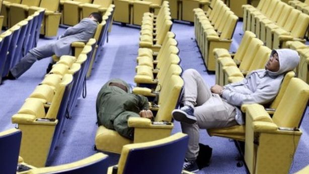 Grecia: “accordo raggiunto”, troika torna ad Atene. “Colpo di stato”