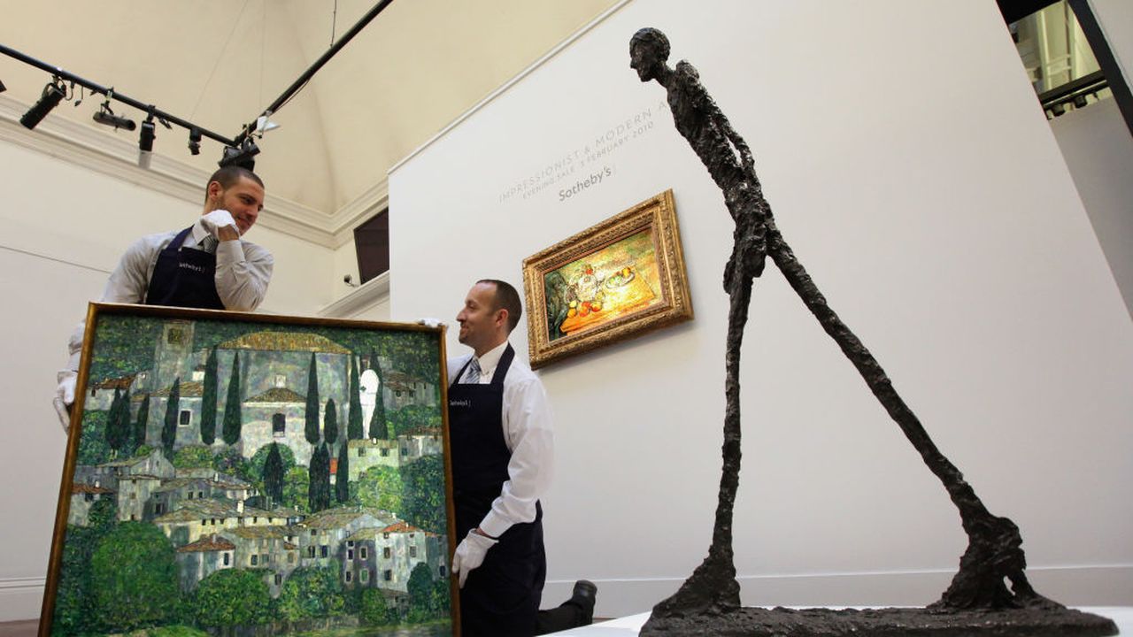 Sotheby’s in crisi, perdite raddoppiate mentre il mercato dell’arte segna il passo