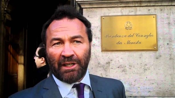 Capalbio e non solo, ex comunisti snobbano immigrati e metalmeccanici