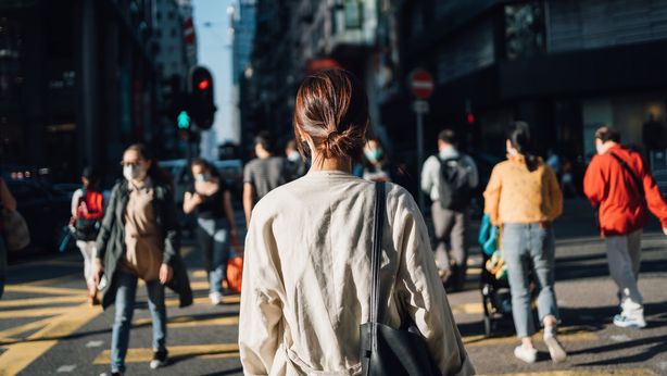 Investimenti: perchè le donne ottengono migliori rendimenti rispetto agli uomini