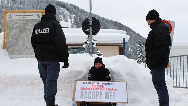 Cina e criptovalute “si prendono” il Forum di Davos
