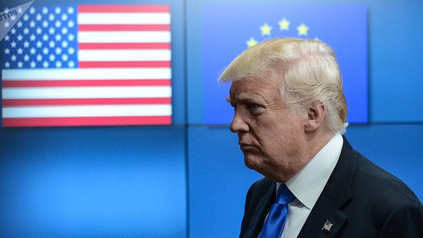 Trump allenta vincoli sulle emissioni auto, risparmi miliardari per big di Detroit