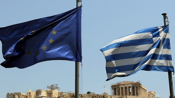 Grecia: sanità al collasso. Avete il cancro? “Cura non è urgente”