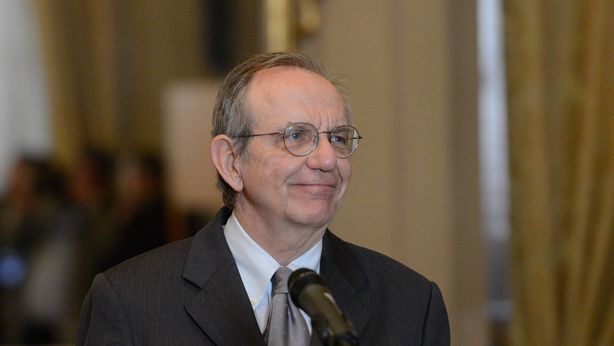 Spesa pubblica, Padoan getta la spugna: “Impossibile tagliare di più”
