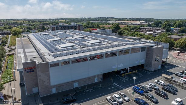 Greenvolt installerà 5 MW di impianti fotovoltaici per Tesco in Irlanda