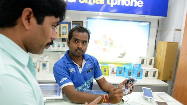 È indiano smartphone più economico al mondo: $7