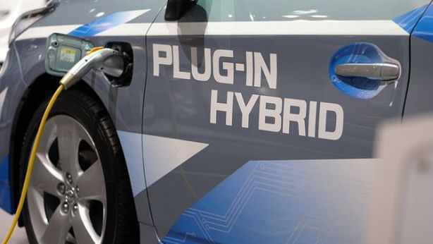 Auto, dal 6 maggio tornano gli ecoincentivi: sconti per le ecologiche fino a 5mila euro