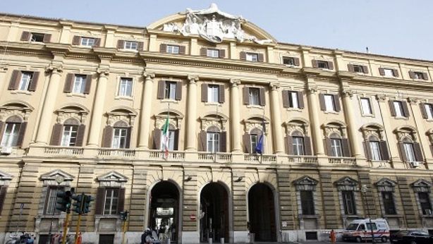 Asta: tassi a 1 anno allo 0,68%, minimo da introduzione euro