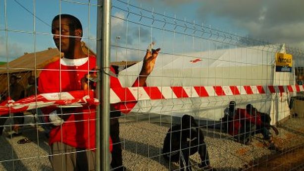 Shock immigrazione: Eritrei pestati e rinchiusi in carcere dalla marina
