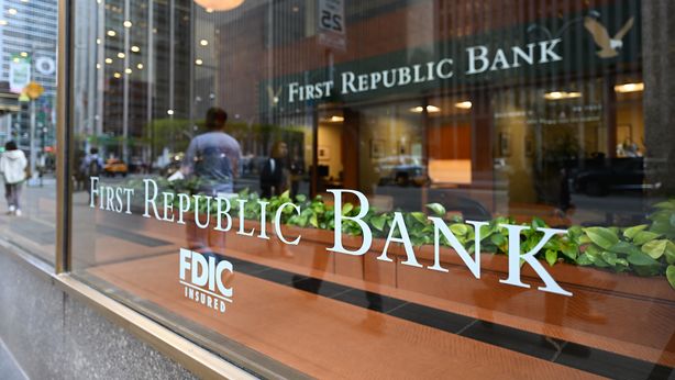 First Republic Bank, Jp Morgan licenzia mille dipendenti. Cosa sta succedendo