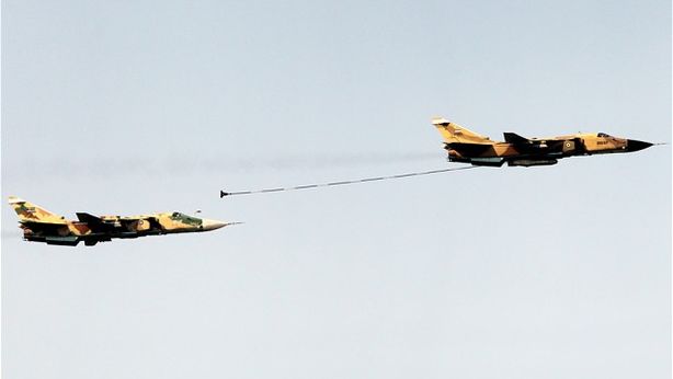 Pentagono: caccia iraniani hanno attaccato drone Usa