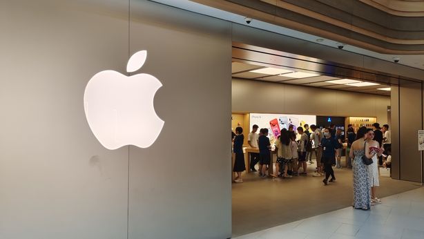 Apple GPT, Cupertino sale sul treno dell’intelligenza artificiale