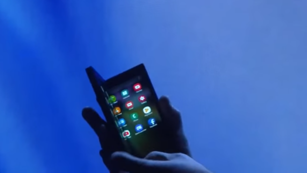 Samsung presenta lo schermo flex: da smartphone a tablet