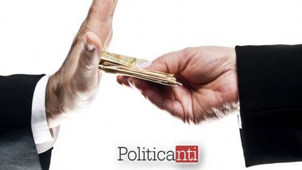 Politica: corruzione, fenomeno inarrestabile senza tempo