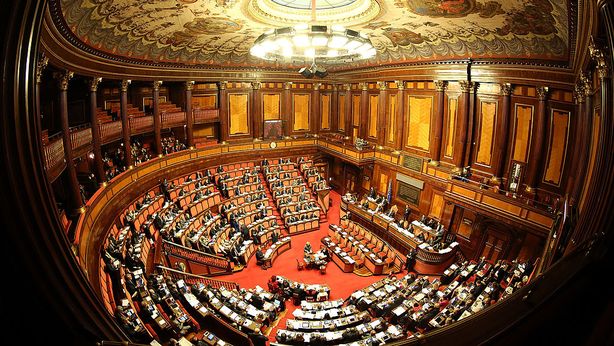 Alert Fitch: rischio maggiore per l’Eurozona è l’Italia
