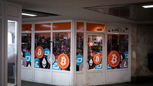 Retail e catasto, le ultime applicazioni della blockchain