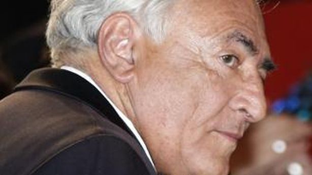 Strauss Kahn post scandalo: “Prodi, torna e salva l’Ue”
