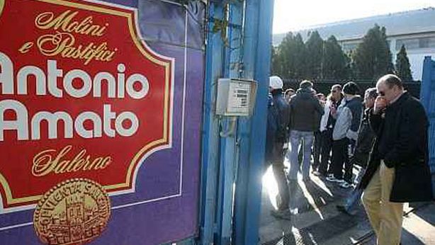 Fallimenti crescono ancora, chiudono imprese storiche