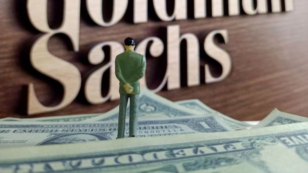 Goldman Sachs suggerisce di andare corti sui Btp italiani